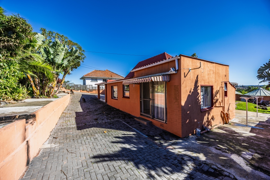 7 Bedroom Property for Sale in Greenfields Eastern Cape